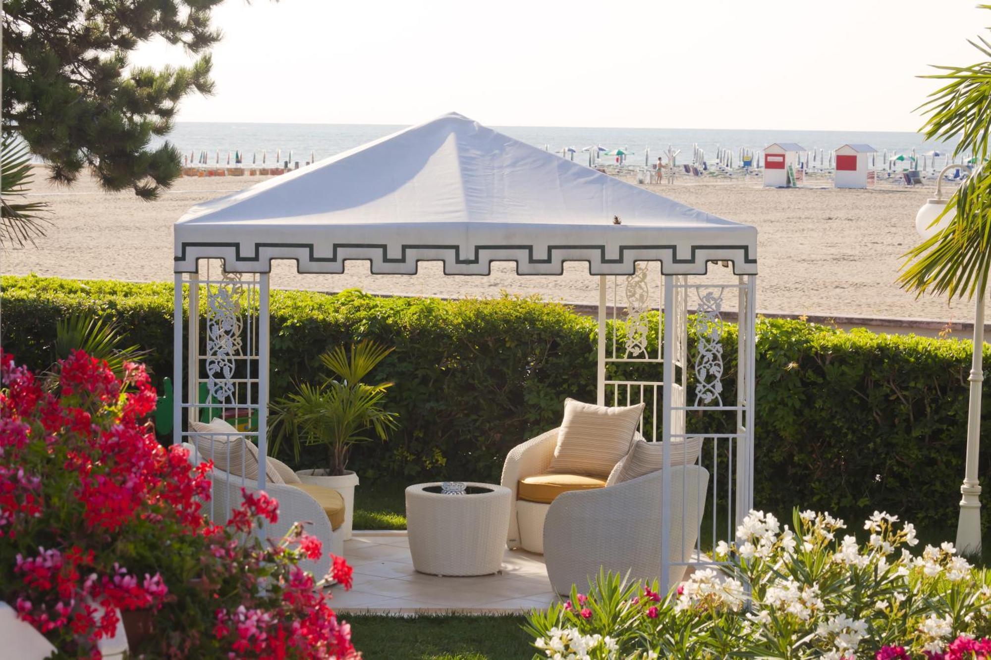 Hotel Alexander 3*
